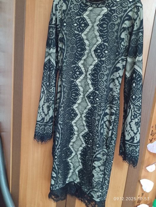 Платье вечернее гипюр