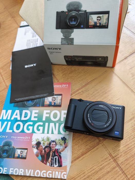 Фотоапарат Sony ZV-1