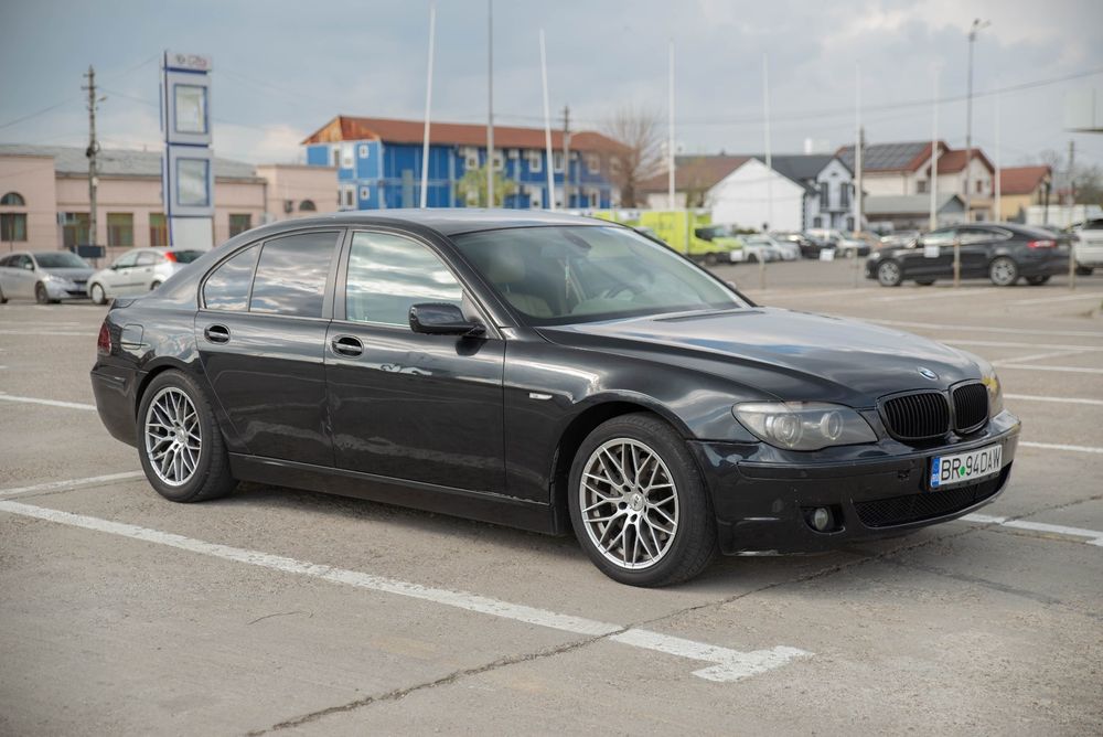 Vând sau schimb bmw e65