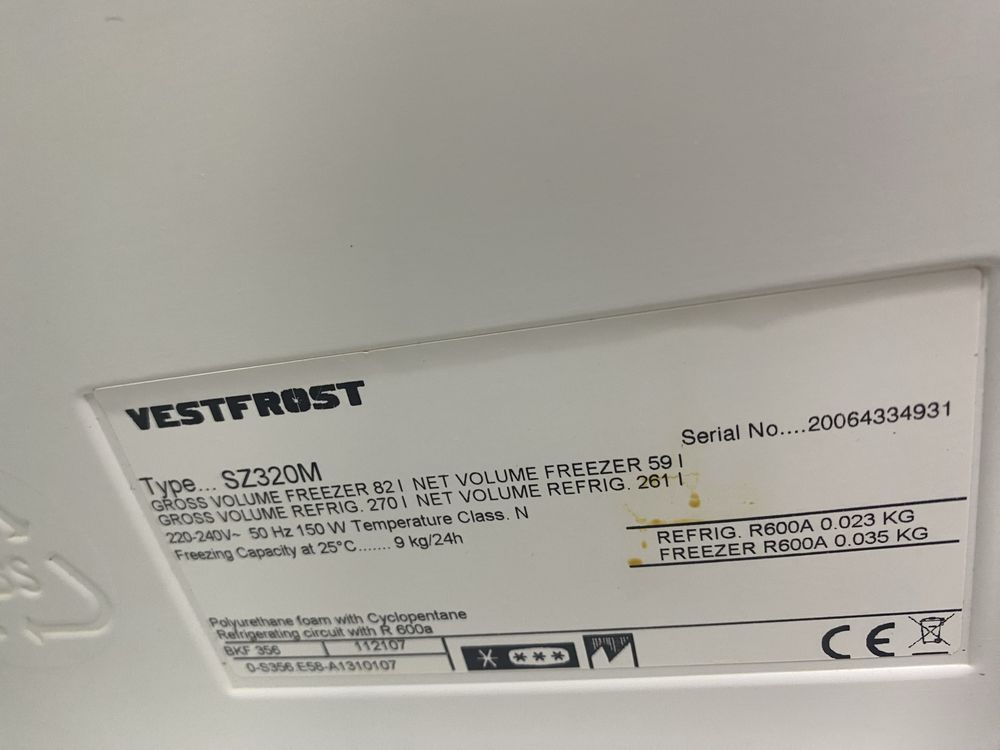 Хладилник с фризер Vestfrost