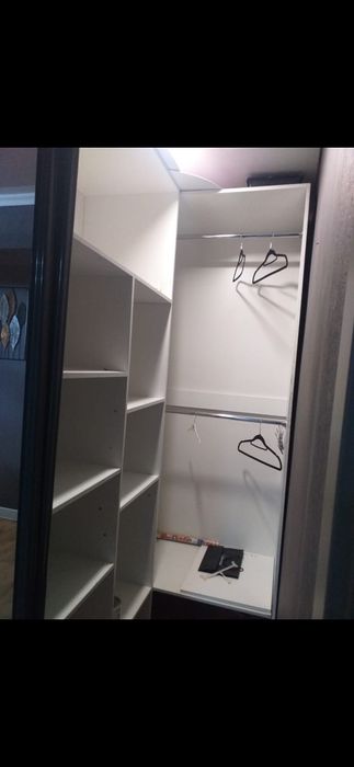 Продам гардеробную