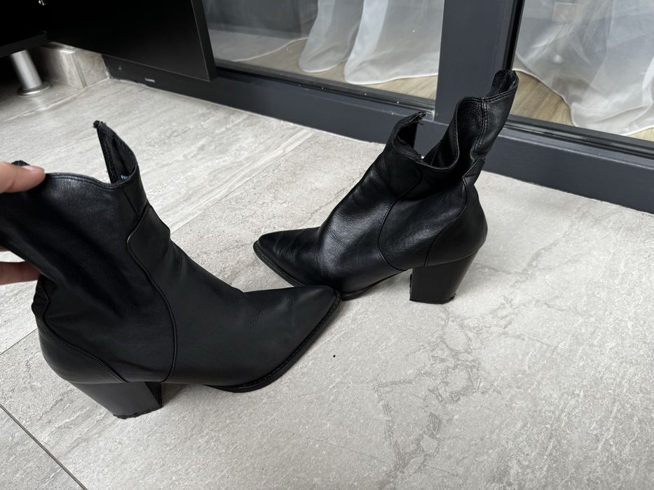 Ciocate Zara din piele