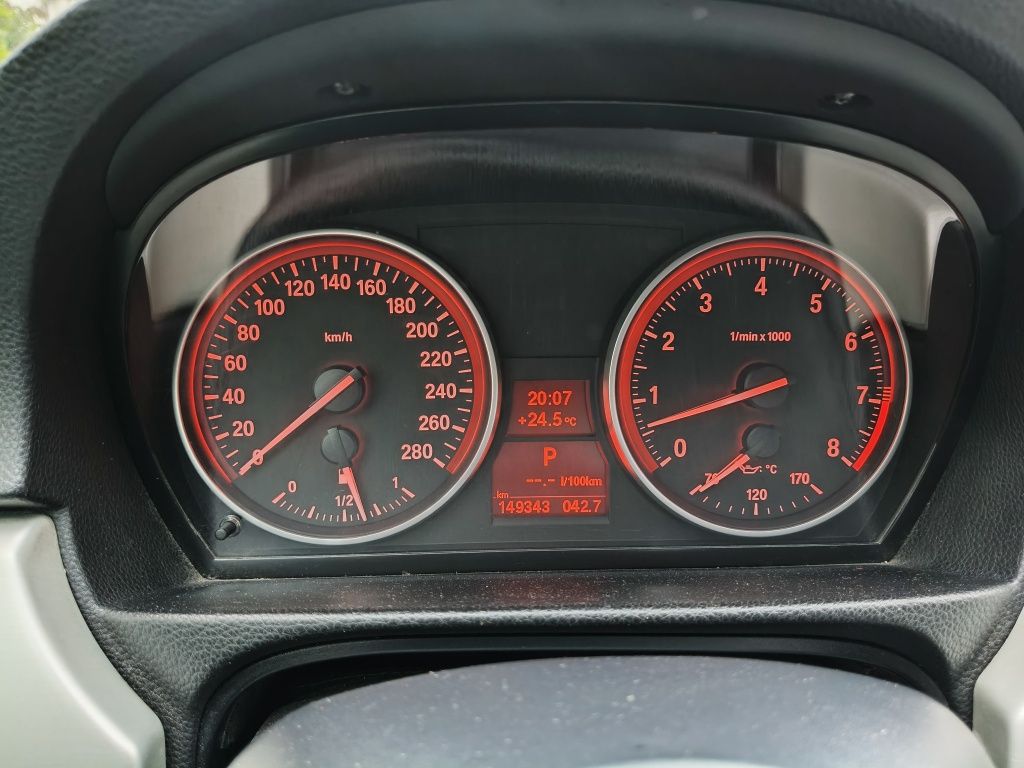 BMW 325xi M packet, Automată,GPL,X Drive,km.putini!!!