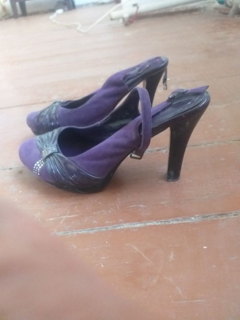 Обувь женская туфли