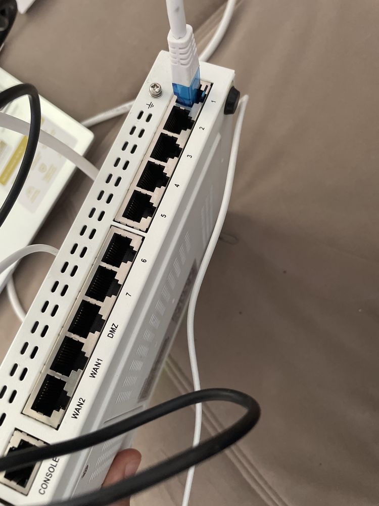 Firewall Router Fortigate Fortinet FG-60E