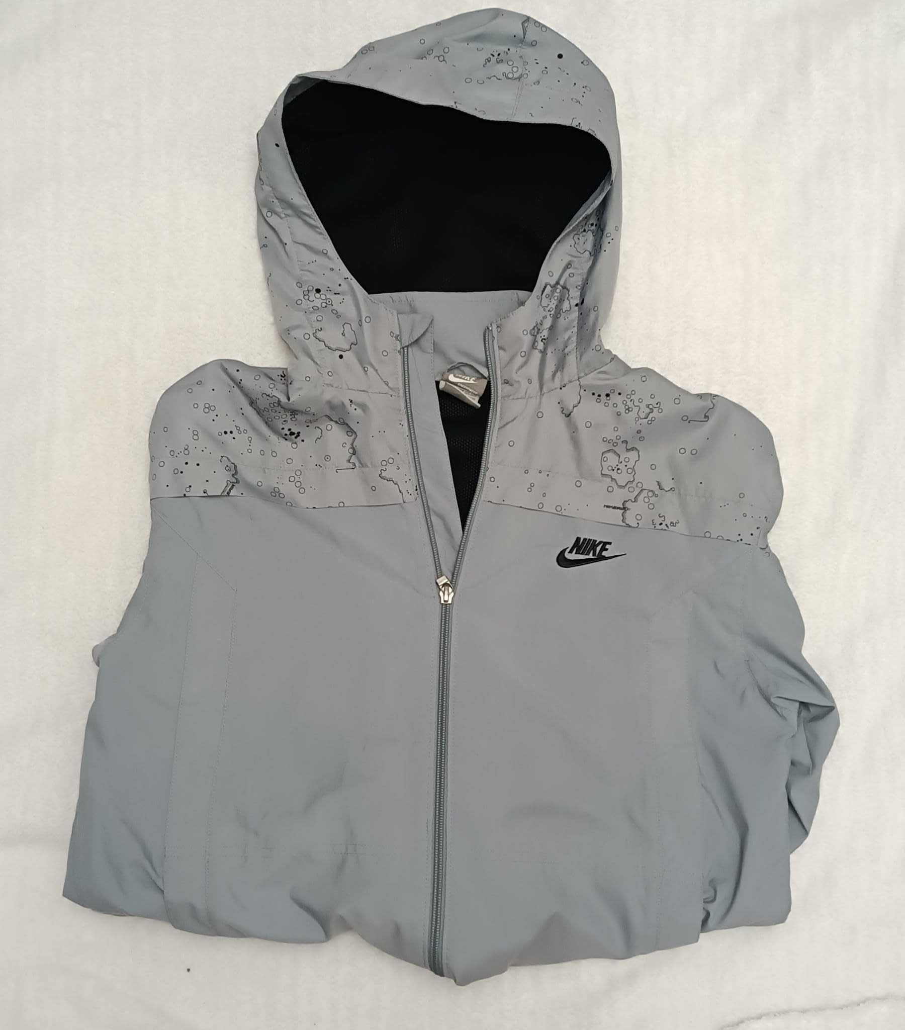 Geaca Jacheta Nike cu gluga