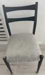 Scaune din lemn masiv sculptat - Mobexpert