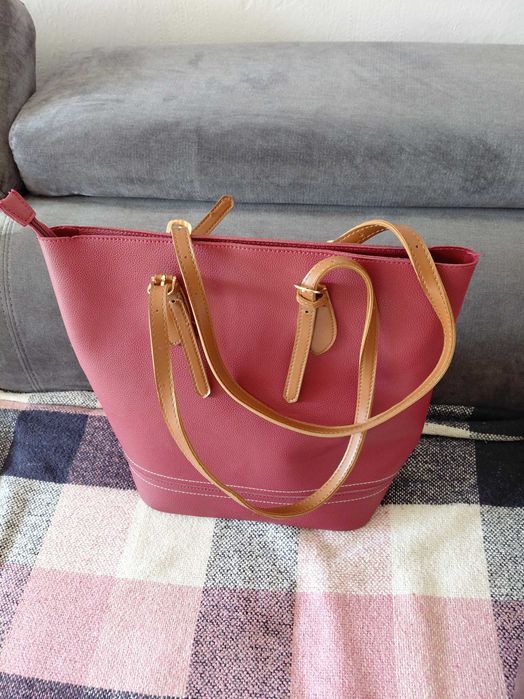 Дамска чанта от еко кожа