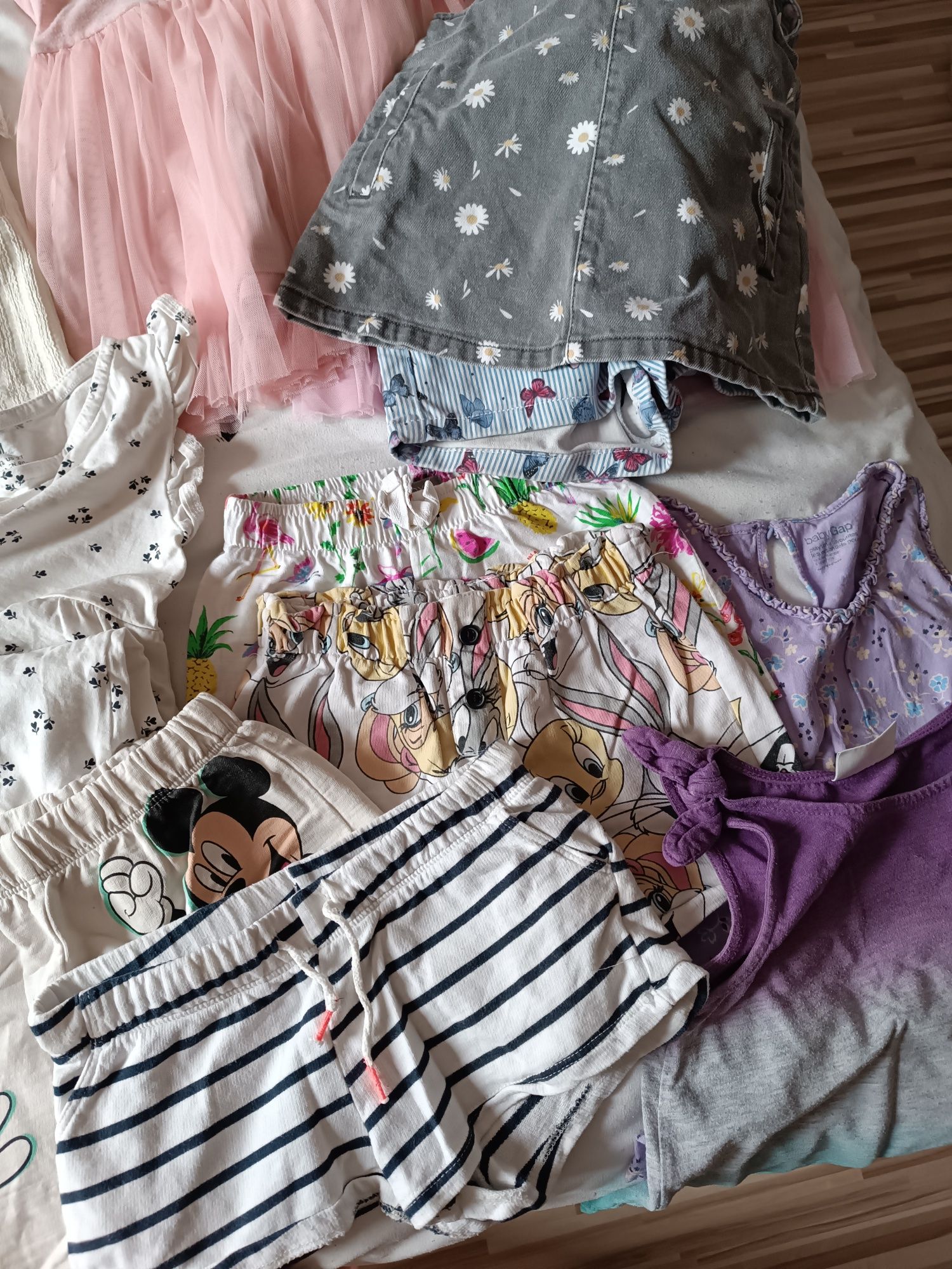 Огромен лот 92 за принцеса ,Zara,Hm,Next,Geox, Reserved