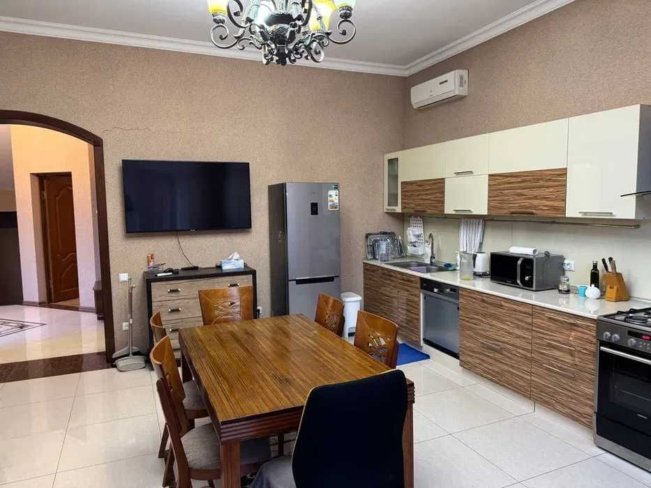 Сдам Евродом 3-соток на Центр Луначарском Санаторий Турон / id9038 /