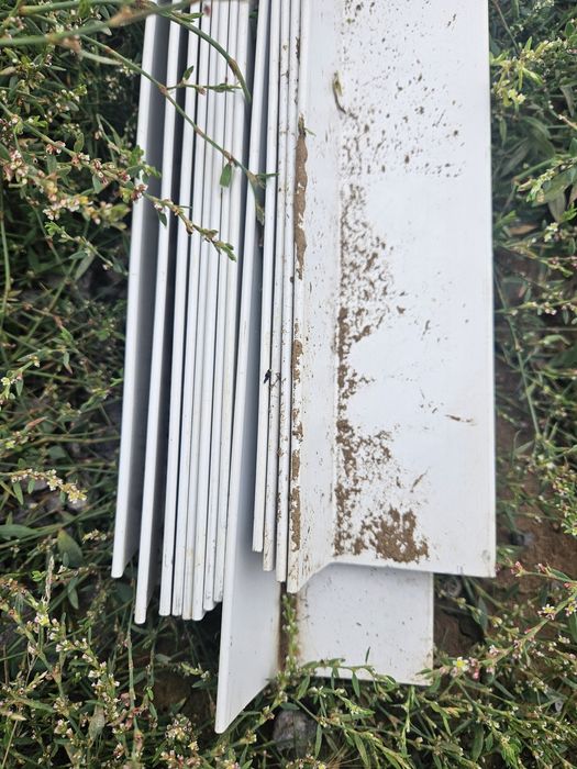 Уголок для крыши