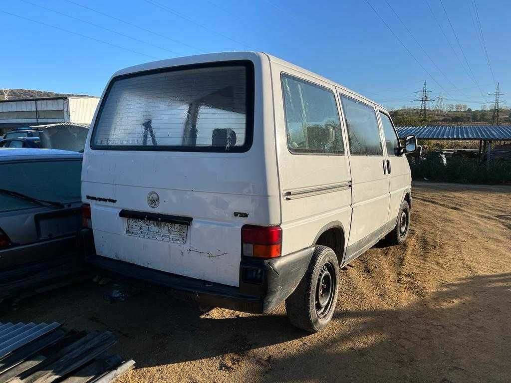 Dezmembrez Volkswagen Transporter