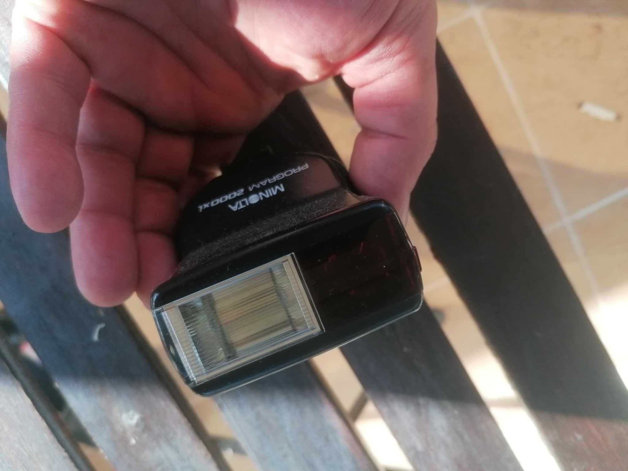 minolta program 2000xi светкавица