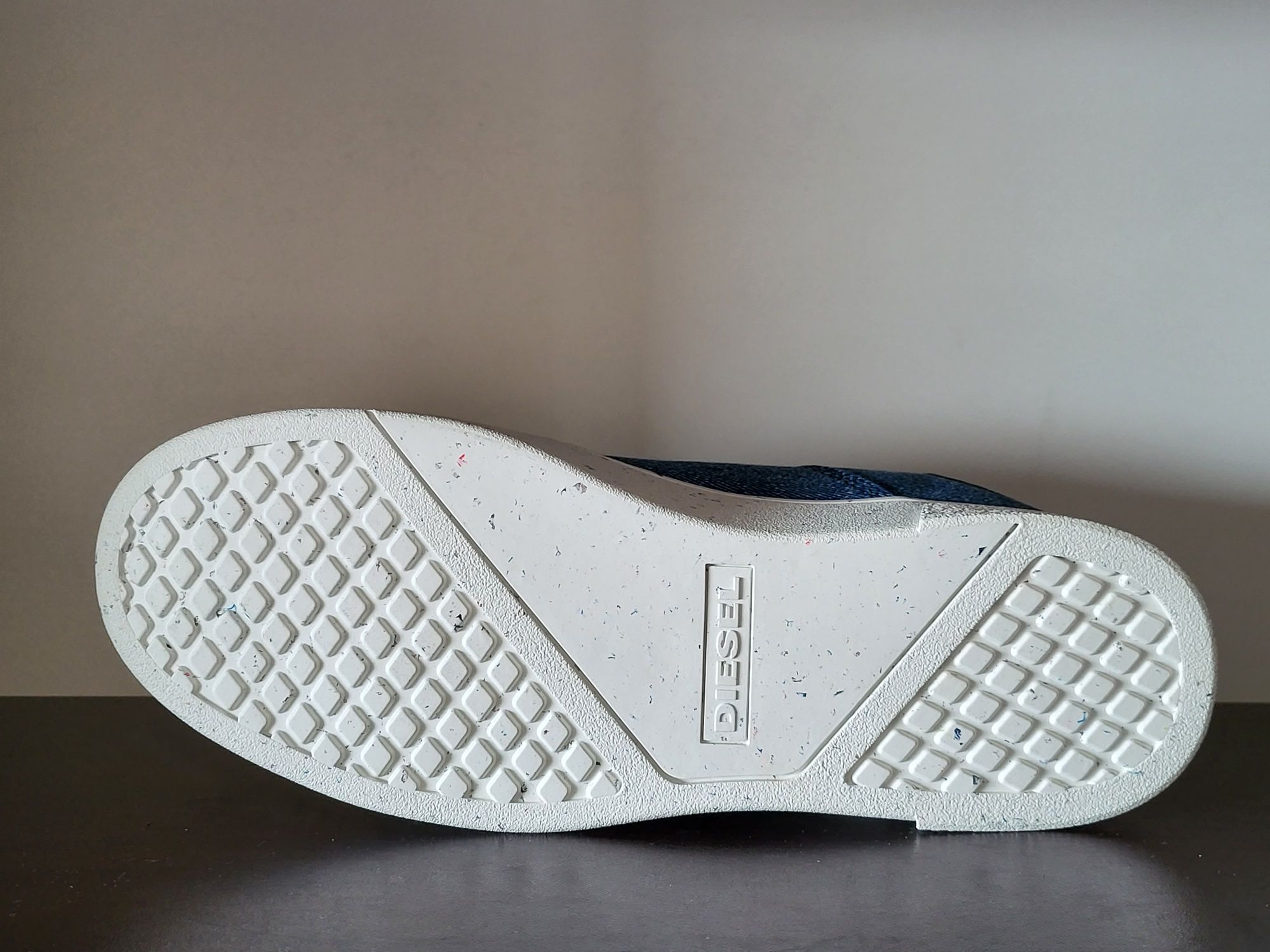 DIESEL S-Clever Low Lace 43номер 27.5см Стелка Нови