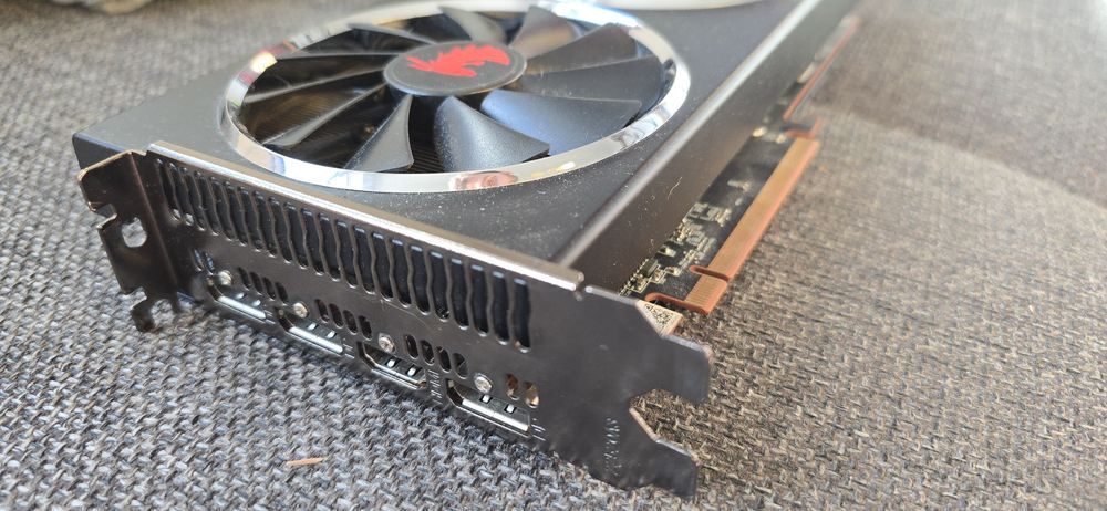 Placa video Ati Radeon Rx 5600 XT PowerColor 6Gb