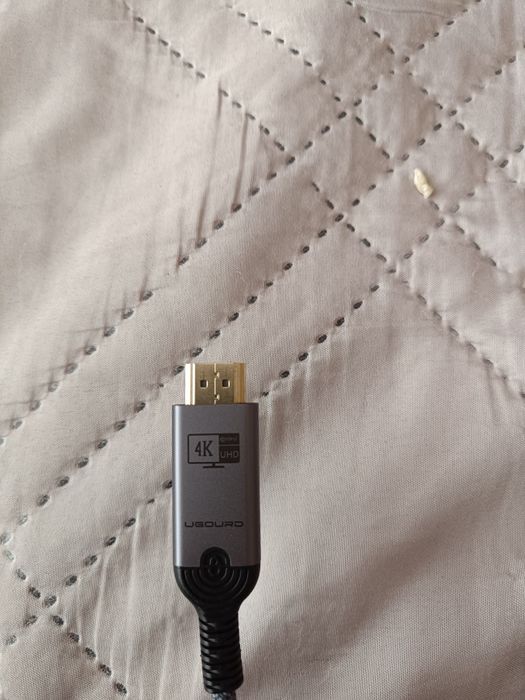 4K UHD HDTV към USB-C кабел