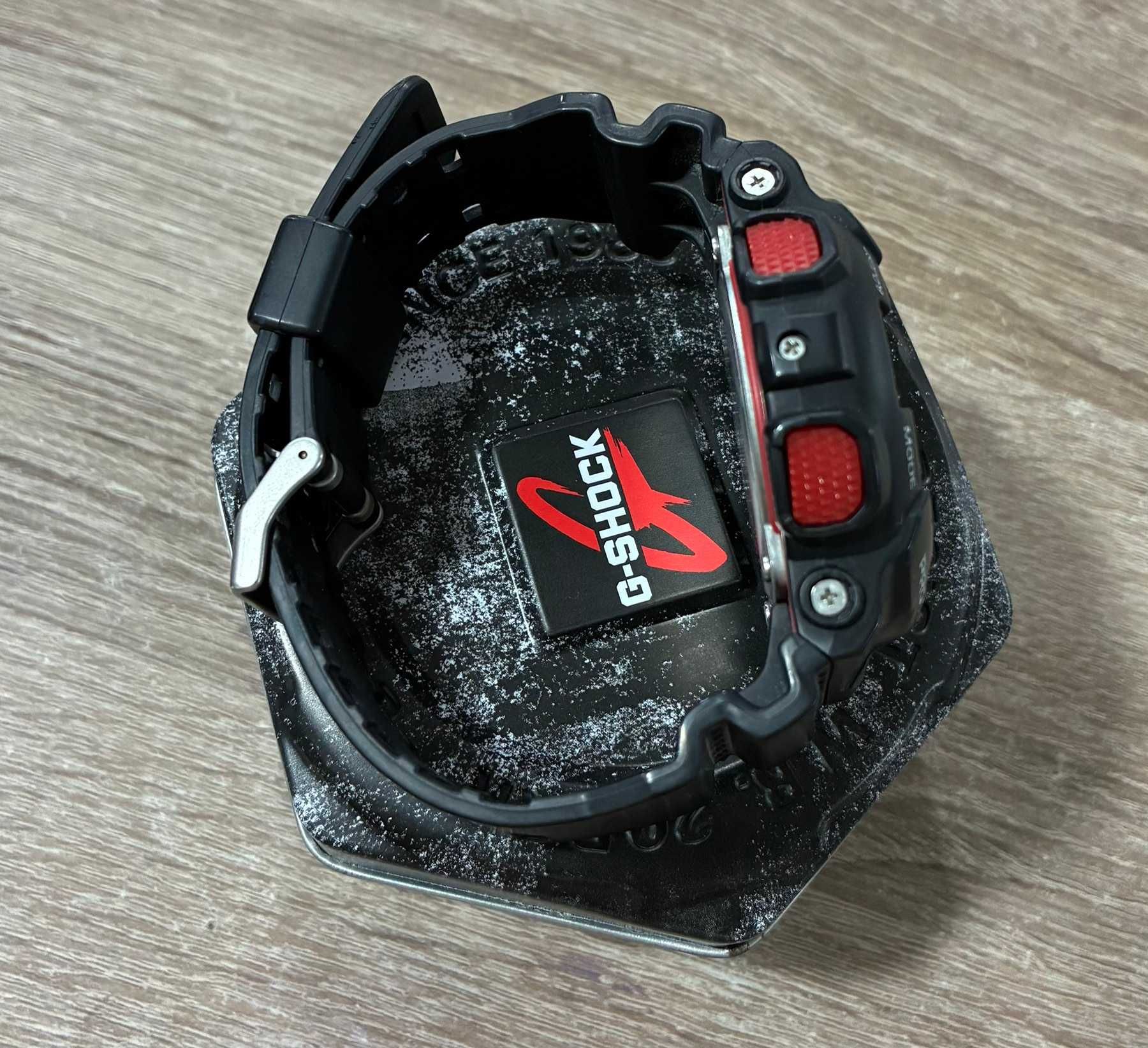 Мъжки Часовник Casio G-SHOCK GA-100-1A4ER