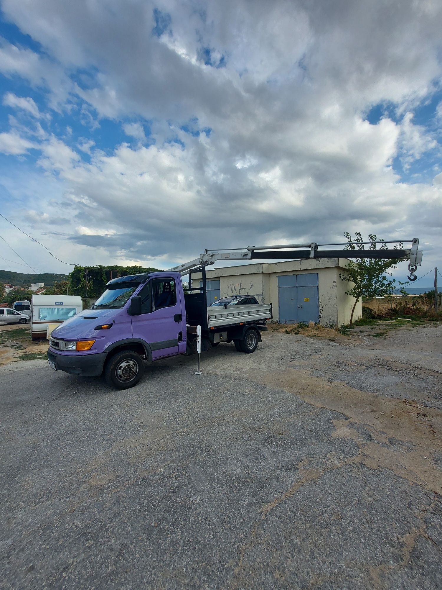 Кран Iveco Daily