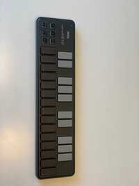 Controller MIDI - Korg Nanokey2