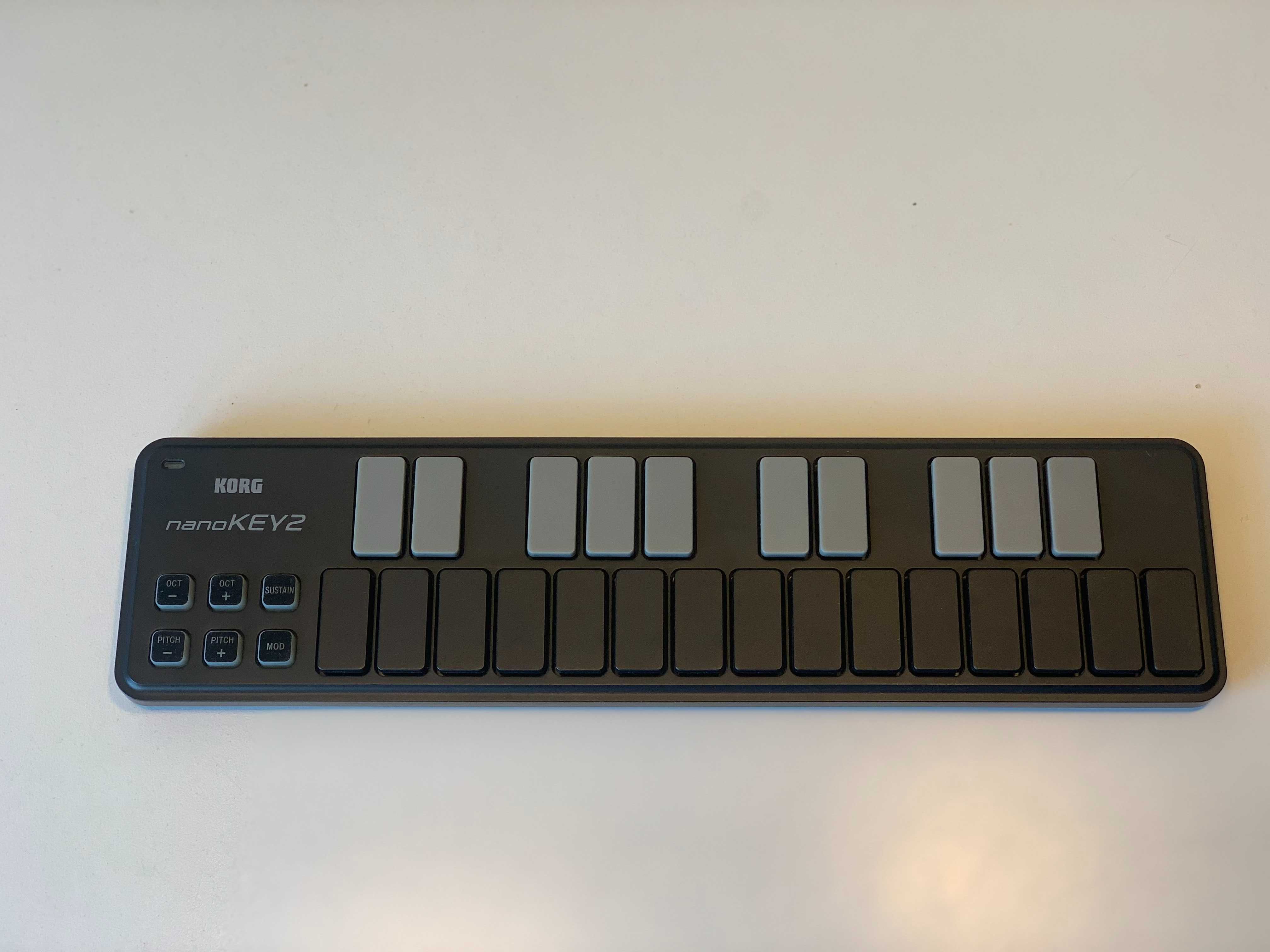 Controller MIDI - Korg Nanokey2
