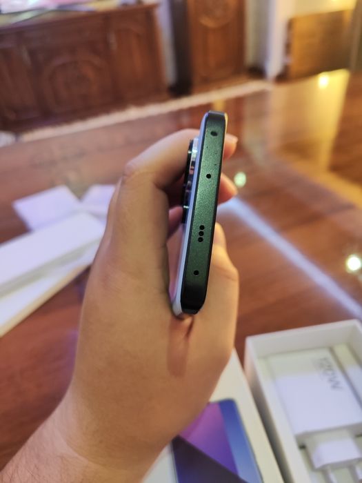 Xiaomi Redmi Note 13 Pro Plus 8/256 GB POLNIY KOMPLEKT ideal