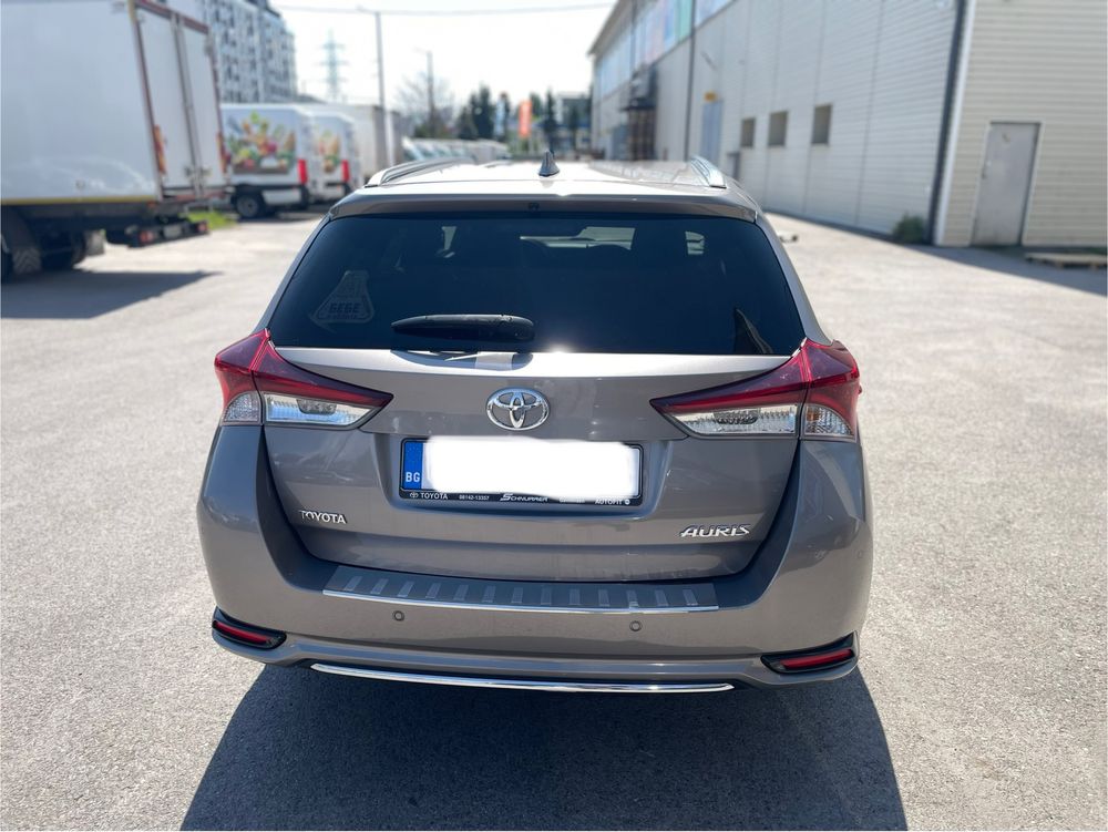 Toyota Auris 1.2T SOL