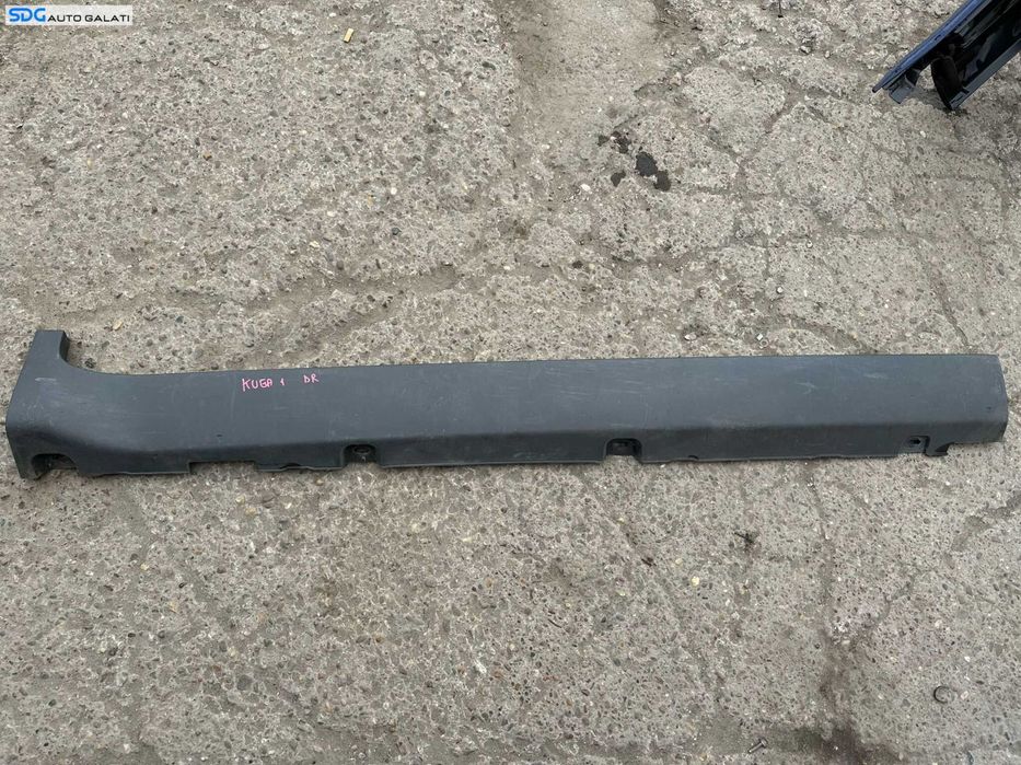 Prag Plastic Dreapta Ford Kuga 1 2008 - 2013 Cod 8V41-S10154-AC [X3227]