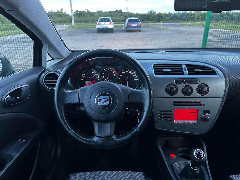 Vand SEAT LEON 2009 - 1.4benzina
