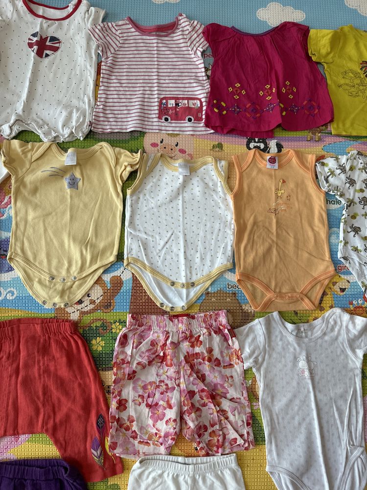 Продам детские вещи