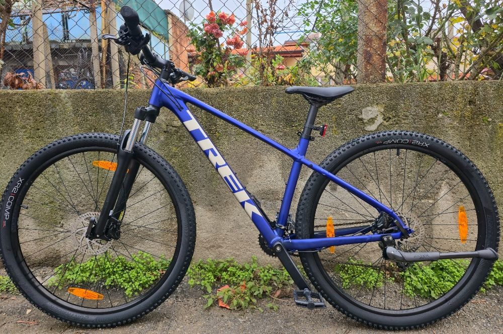 Trek Marlin 29 цола М размер рамка 21 скорости Хидравлични дис. Перфек