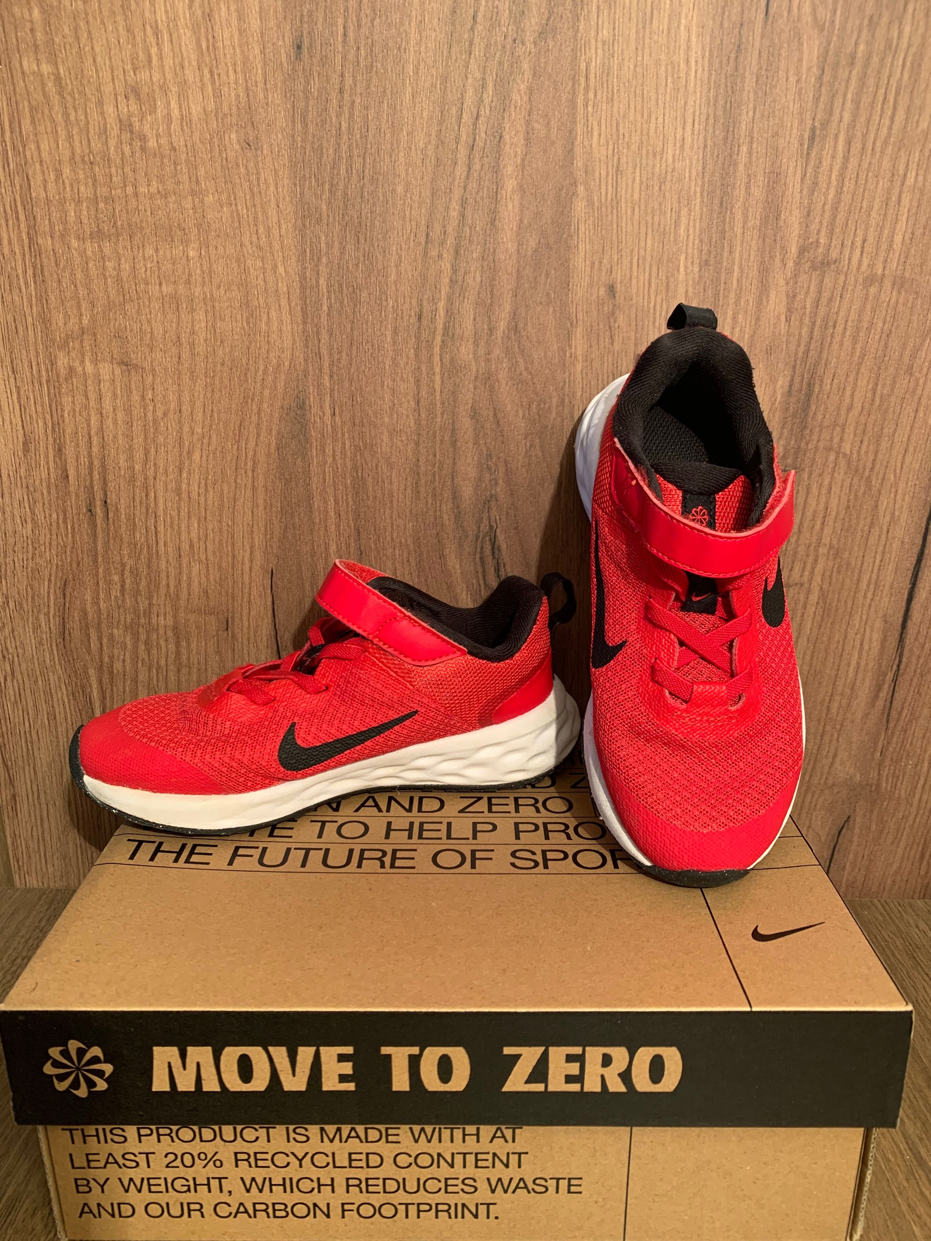 Спортни обувки Nike, размер 29.5