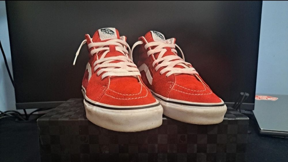 Vans SK8-Hi roșii