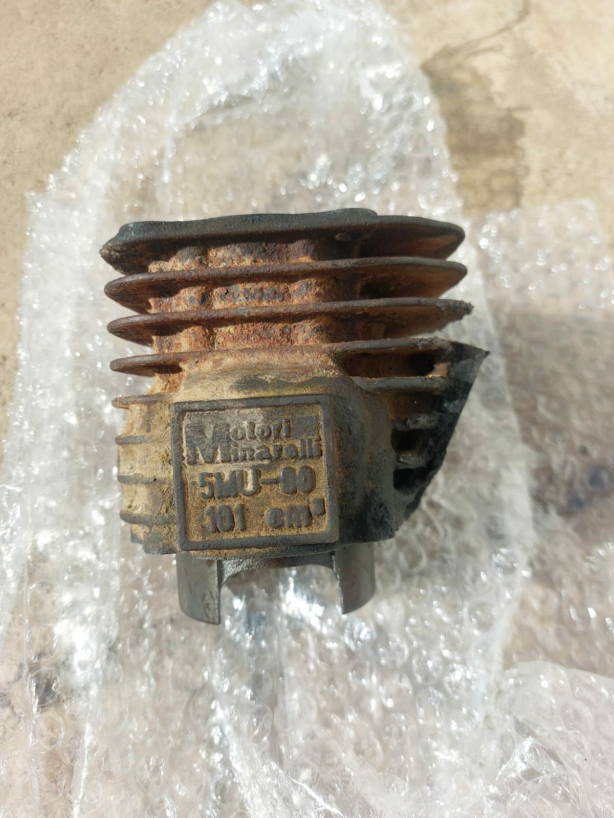 Vând set motor Motori Minarelli 101 cc 2 timpi  scuter