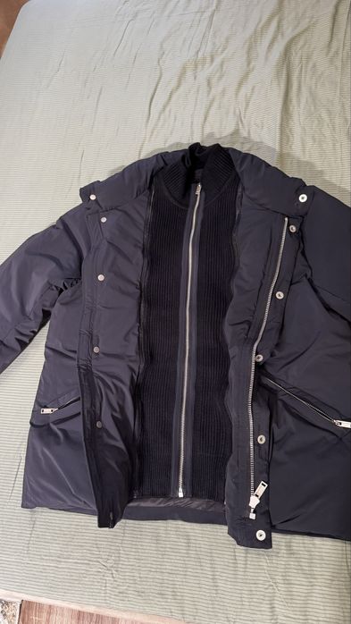 Продам зимнюю мужскую куртку