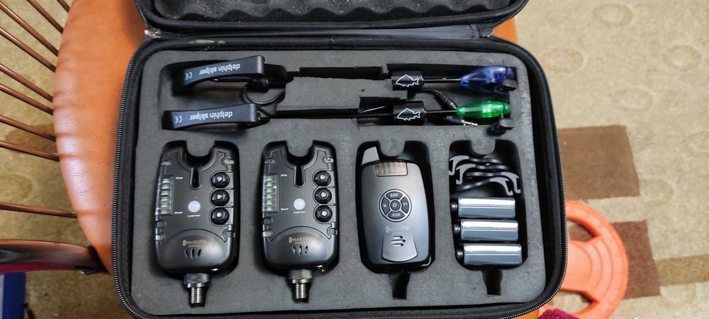 Set 2 Avertizori cu Statie HAKUYO 2014 Plus 2 Swinger Delphin Skiper