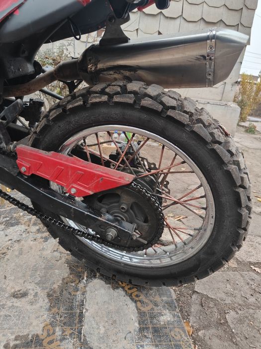 Мотоцикл Lifan GY3-200 эндуро