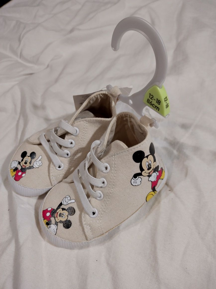 Детски обувки Мики Маус