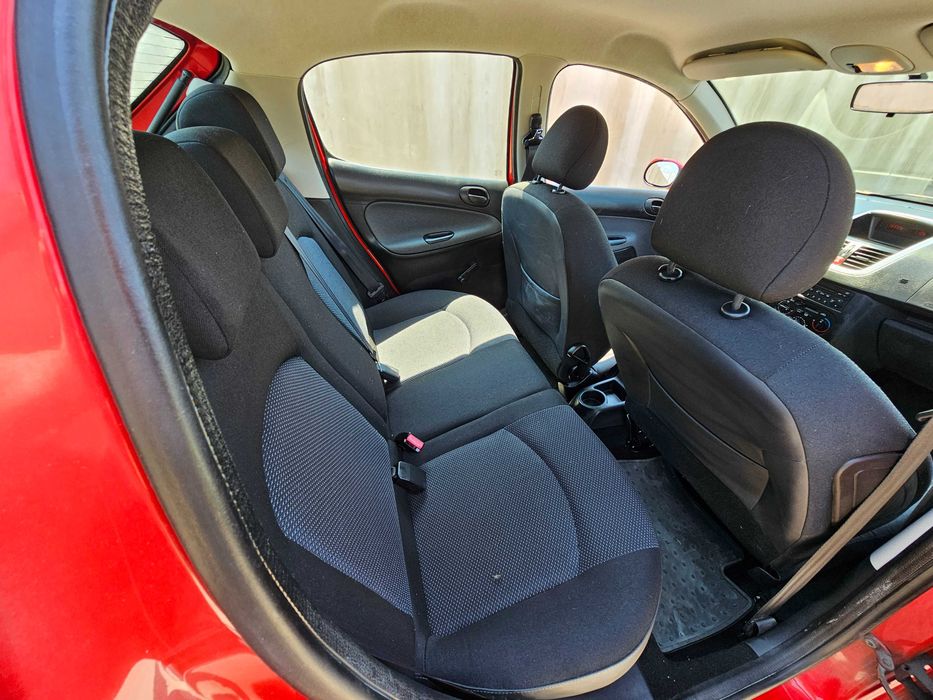 VANZARE IN RATE, AVANS 0. Peugeot 206+, 1.4 benzina, 2011, E5, AC