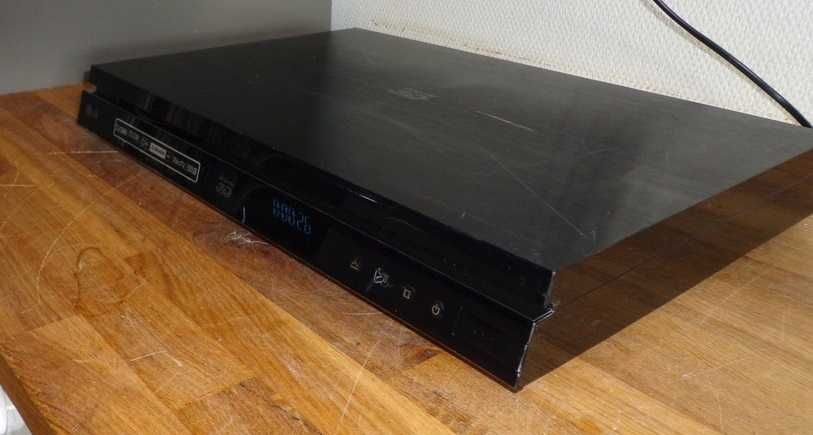 LG HD Recorder / 3D BLU-RAY/HDD Combo HD tuner