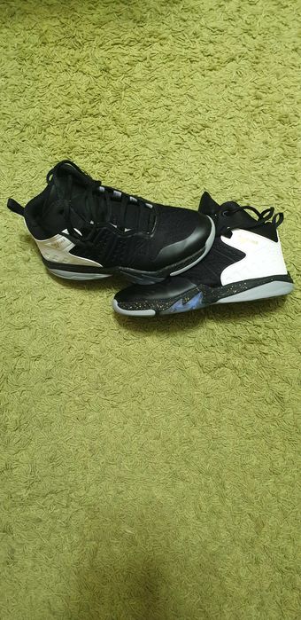 ghete baschet copii, marime 35