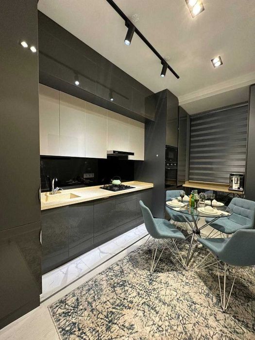 Сдам трехкомнатную квартиру