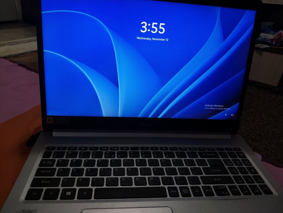 Vând laptop Acer