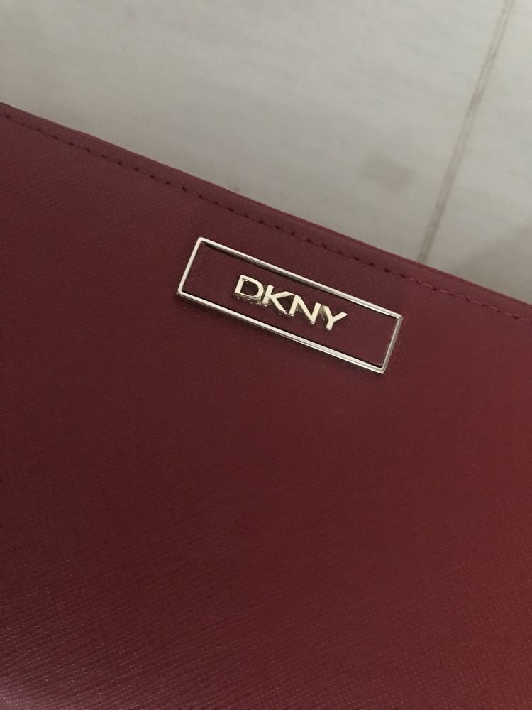 Portofel DKNY original NOU piele saffiano
