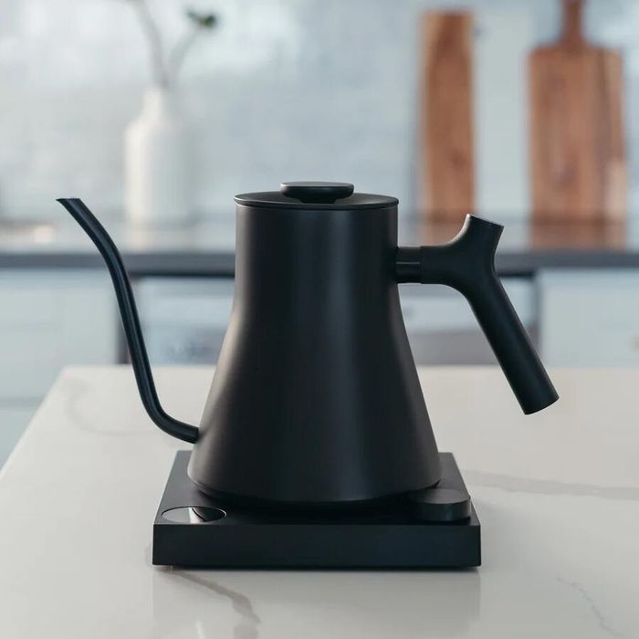 Kettle FELLOW Stagg EKG Pro Smart Pour Matte Black 0.9L 1222PROMB