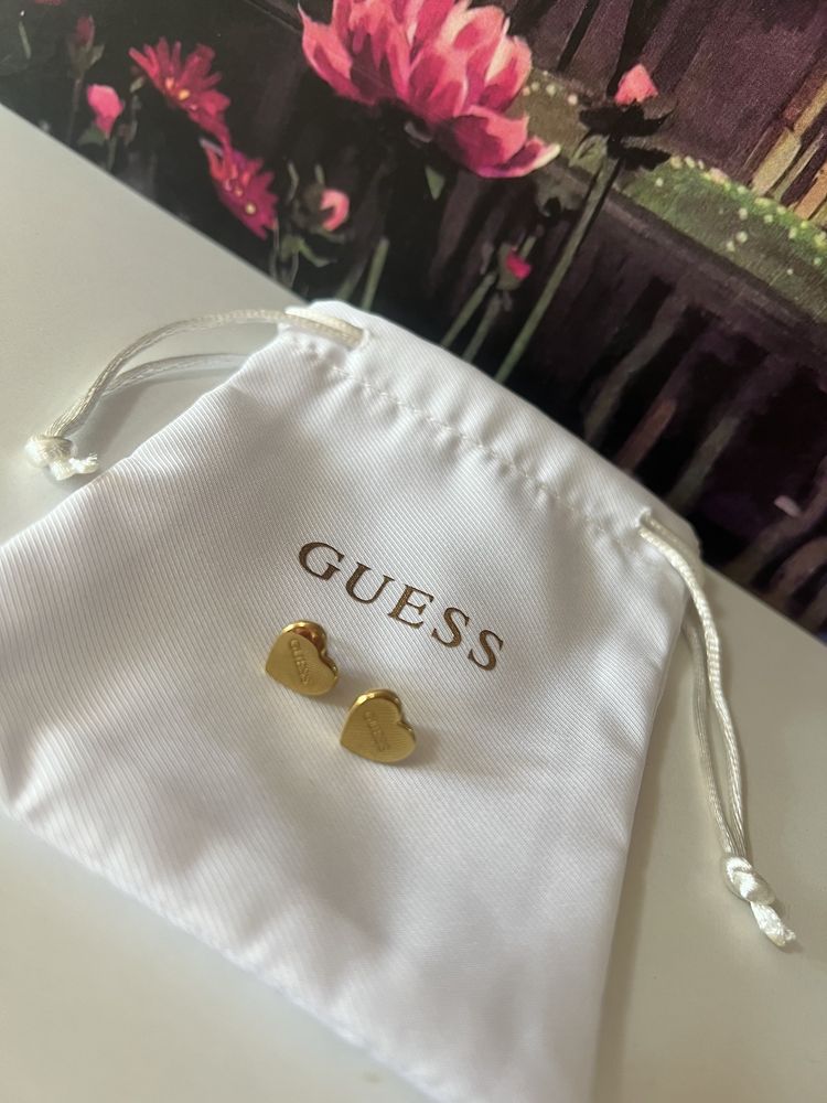 Оригинални обеци guess