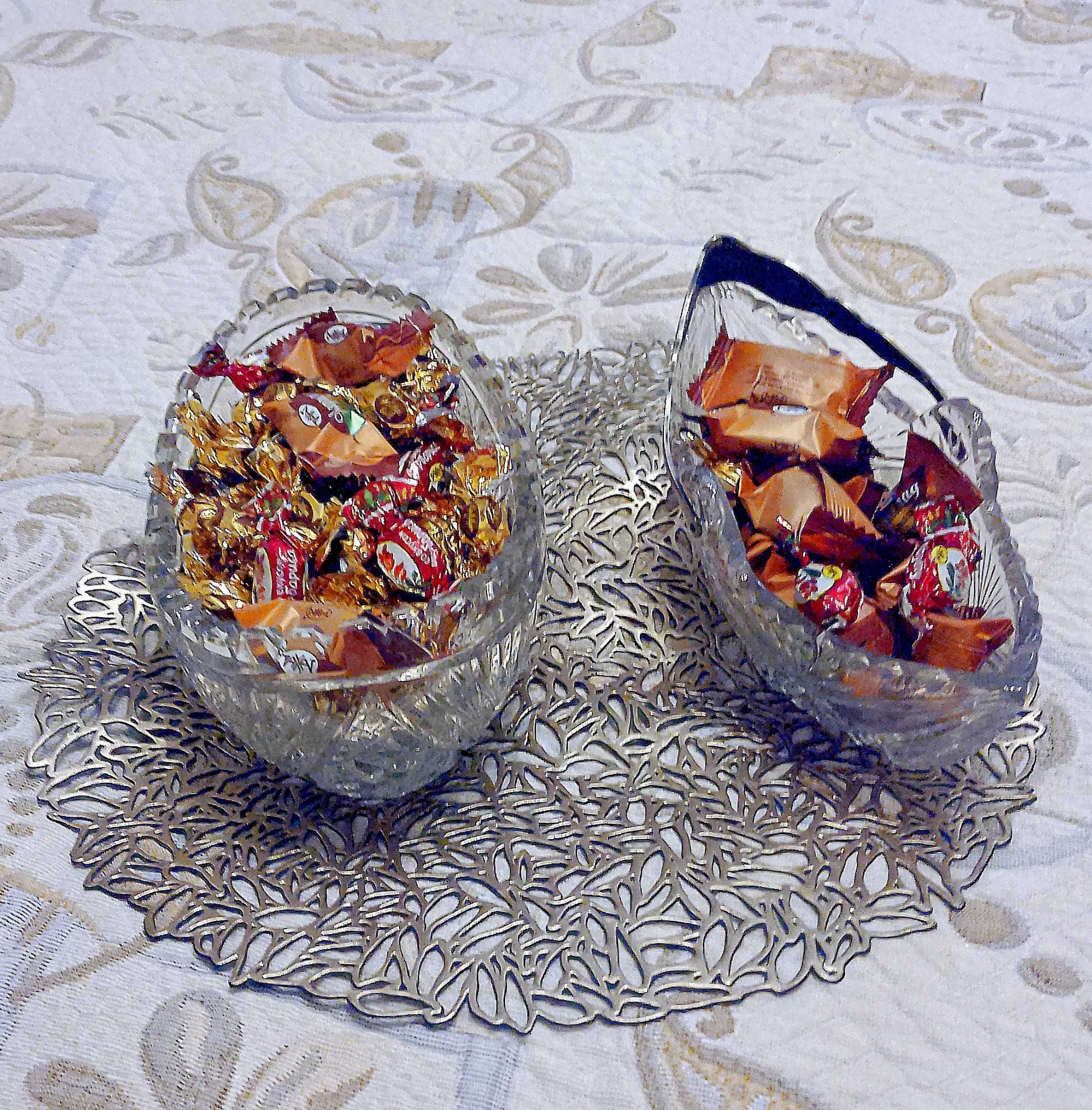 Продам хрустальные вазы салатники-конфетницы, Советского периода.