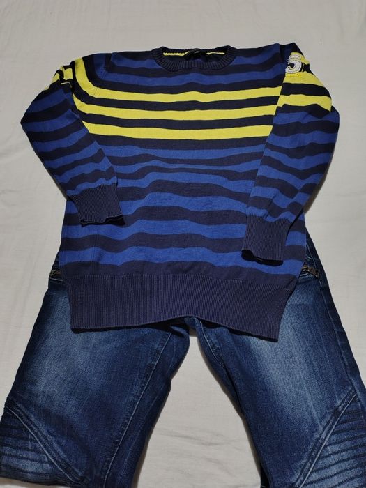 Детски комплекти от дънки и пуловер 134-140 см