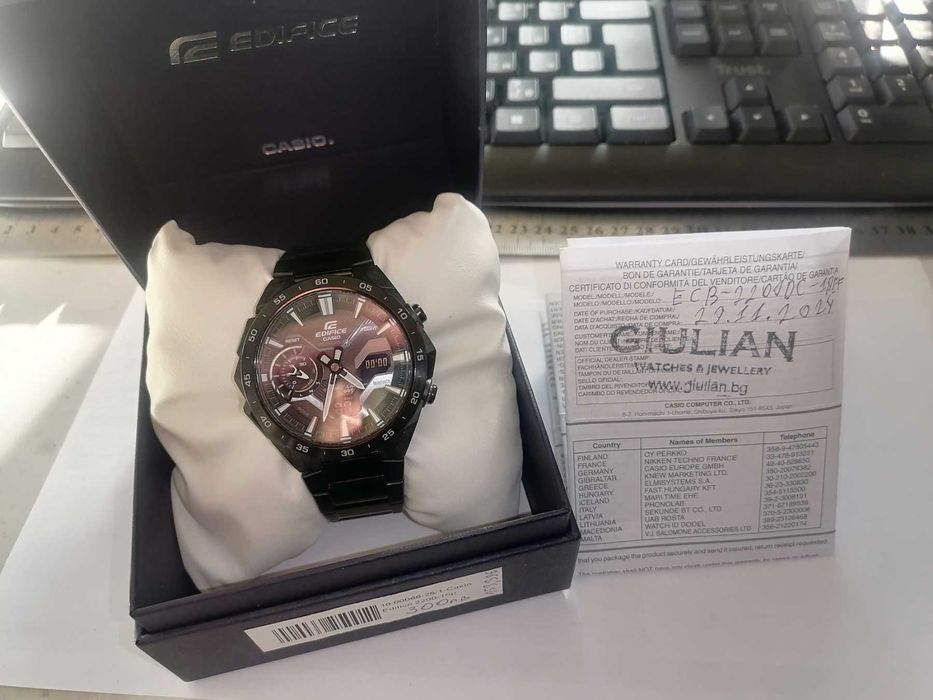 Соларен мъжки часовник Casio Edifice Edf-2200DC-1AER