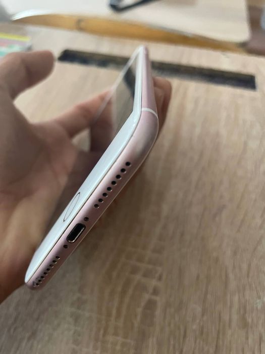 Iphone 7plus 32/100 atpichatka bor hama joyi ishlaydi