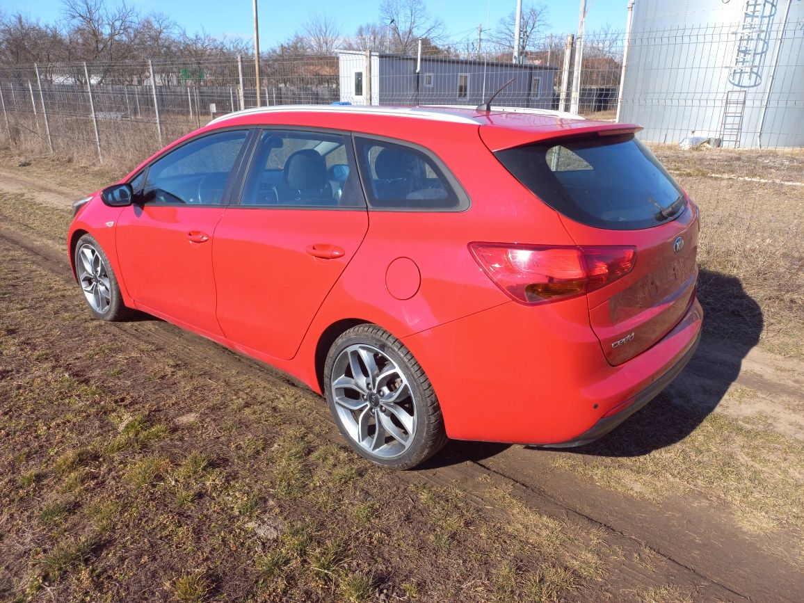 Dezmembrari Kia Ceed Break 1.6 CRDI 2014